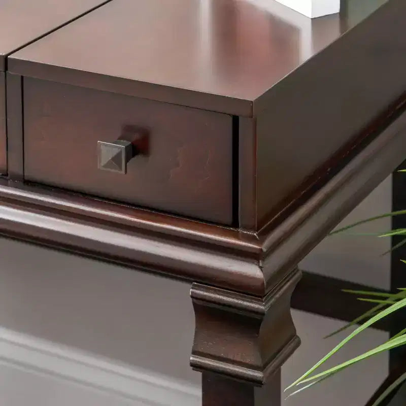 Coiffeuse traditionnelle en noyer avec miroir escamotable, 2 tiroirs et tabouret rembourré crème