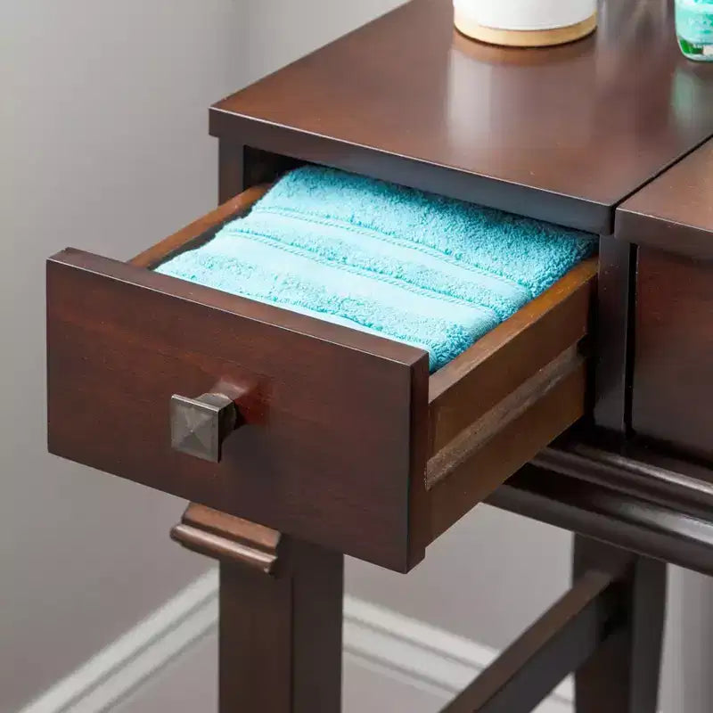 Coiffeuse traditionnelle en noyer avec miroir escamotable, 2 tiroirs et tabouret rembourré crème